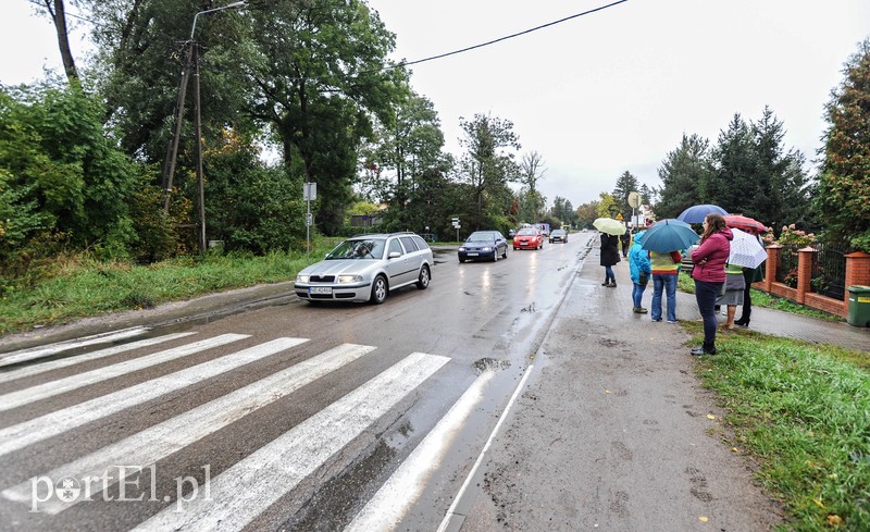 Deszczowy prostest w Gronowie Górnym