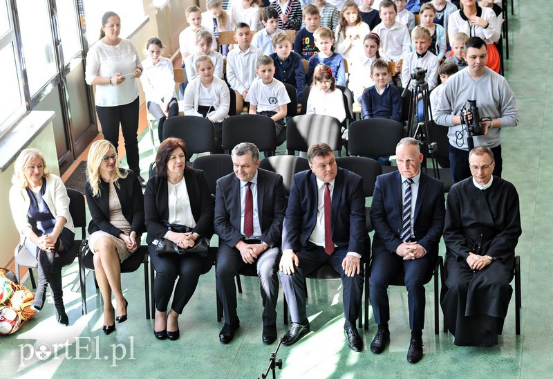 Plac zabaw przy SP 19 oficjalnie otwarty