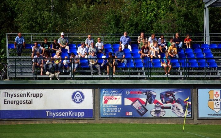 Derbowe zwycięstwo Olimpii 2004