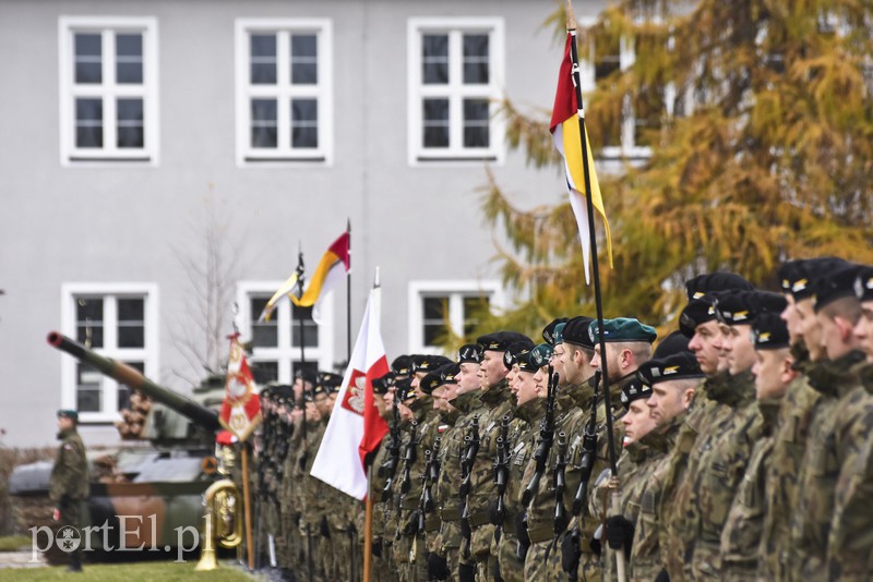 Żołnierze cieszą się z tej misji