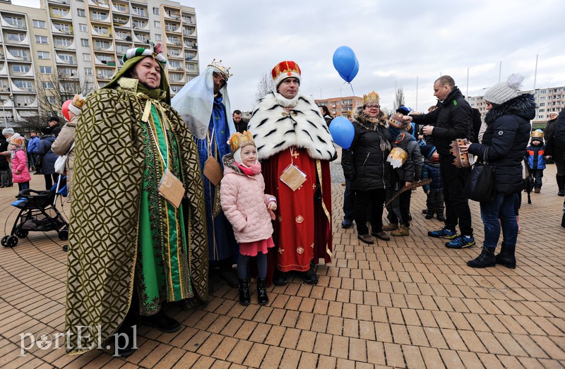 Mędrcy świata, monarchowie, gdzie śpiesznie dążycie?