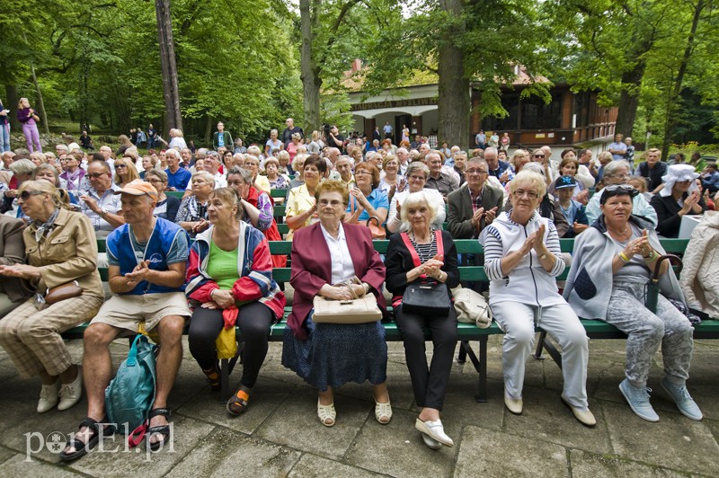Letni Salon Muzyczny Bażamtarnia
