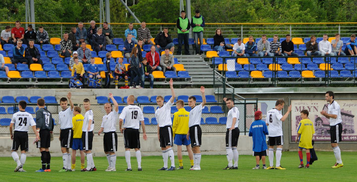 Zwycięstwo Olimpii 2004 w atmosferze pikniku