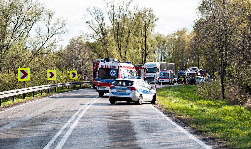 Wypadek w Karczowiskach. Droga nr 22 zablokowana