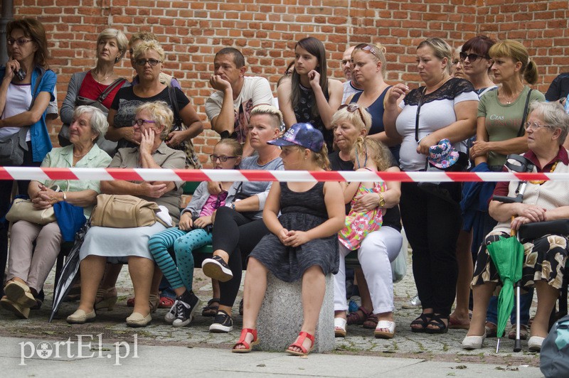  Historia wyszła na ulicę