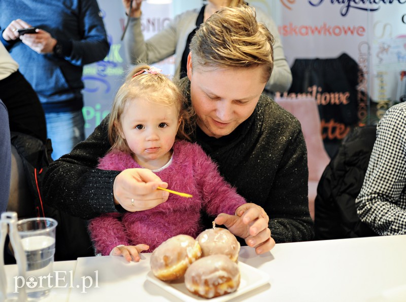 Pączek zwyciężył