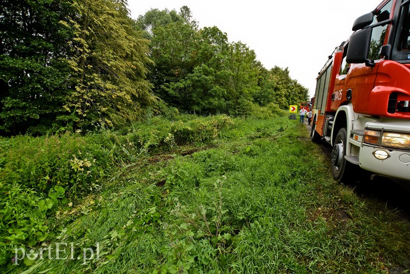 Kolizja 4 pojazdów na DK22
