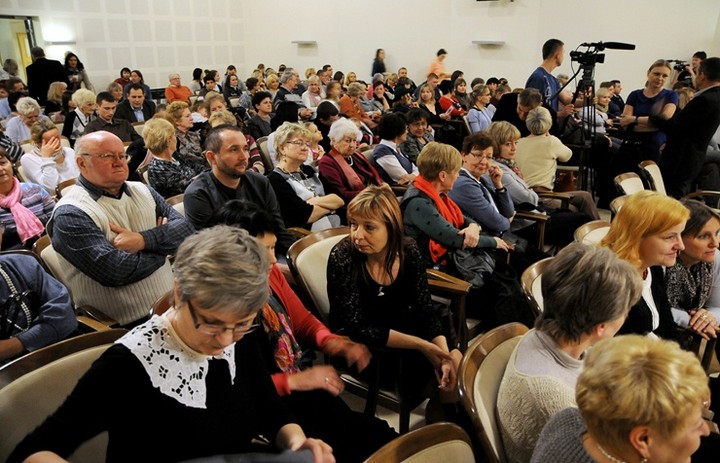 Koncert charytatywny z okazji dnia kobiet
