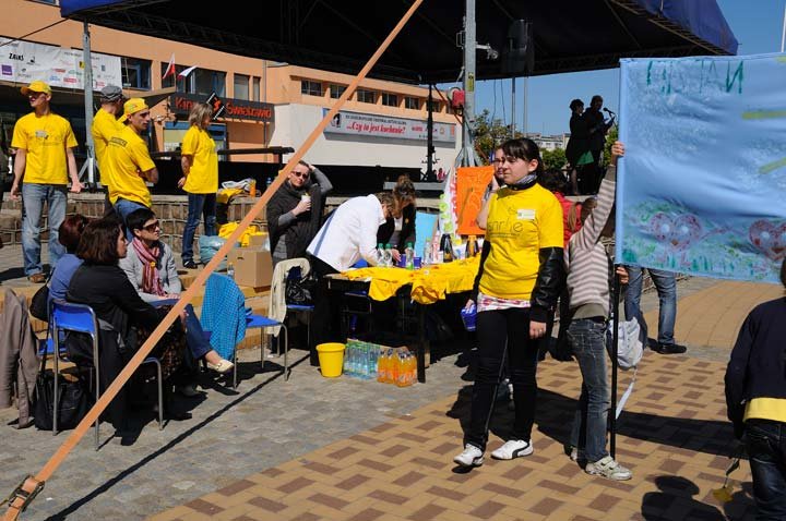 Żonkilowy festyn na rzecz hospicjum