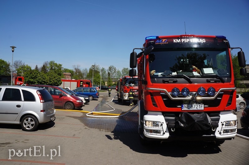 Pożar w wieżowcu przy Lotniczej
