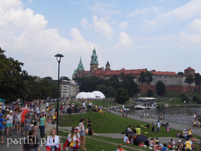 Czekają na papieża