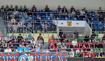 >Start wraca na bezpieczną pozycję