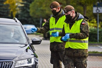 >Na wymaz bez wychodzenia z auta