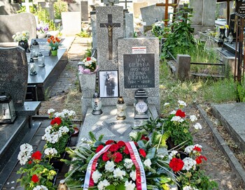 >Przedwojenny podoficer budujący polski Elbląg