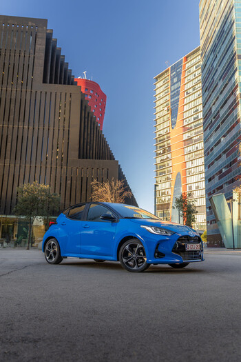>Toyota obniża ceny o 20 tys. zł. Kto pierwszy, ten lepszy