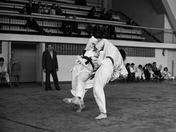 >Elbląski sport z lat 70. na zdjęciach Czesława Misiuka: judo