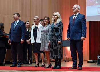 >Dzień Nauczyciela z wojewodą