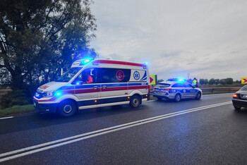 >Zderzenie peugeota z volvo na drodze do Malborka
