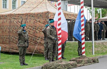 >Wielonarodowa dywizja z nowym dowódcą