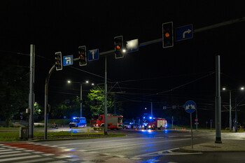 >Zderzenie przy szkole muzycznej, sygnalizacja też uszkodzona