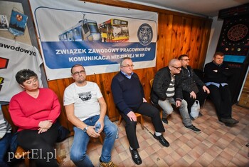 >Związkowcy: Tramwaje umierają