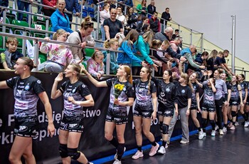 >Start pożegnał się z kibicami