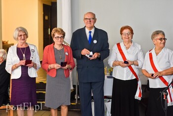 >Bez fałszywej litości, bez barier i ograniczeń