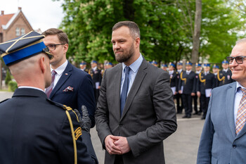 >Awanse i nagrody dla strażaków