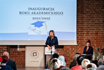 >„Dobra wola, chęć działania i serce na dłoni”. Inauguracja w UTWiON