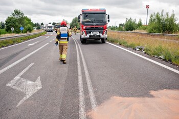 >Zderzenie w Kazimierzowie, kierowca bez prawa jazdy