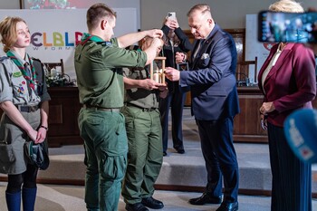 >Ostatnia sesja w roku. Na koniec świątecznie