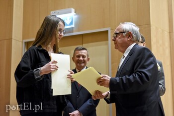 >Smyczki śmigały na najwyższym poziomie