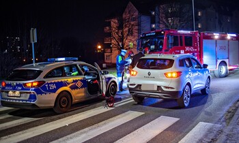 >Potrącenie na przejściu dla pieszych