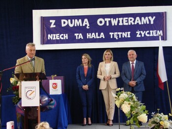 >Hala za 14 milionów