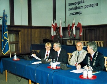 >Do Europy! <em>(w obiektywie Henryka Myślińskiego)</em>