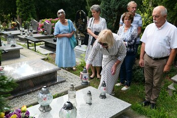 >Pamiętali o powstańcach