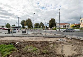 >Trwają prace na Dąbka-Piłsudskiego. Kiedy koniec?