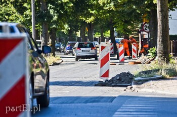 >Progów nie ma, wolniej pojedziesz w nocy