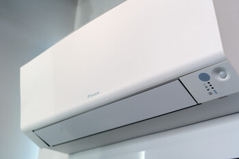 >Klimat-el i Daikin. Klimatyzacja lokalnie według światowych trendów
