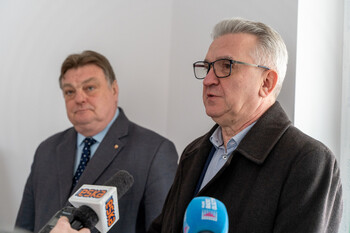 >Pierwsza czynszówka przy Wiejskiej na finiszu