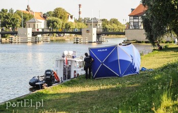 >Starszy mężczyzna utonął w rzece Elbląg