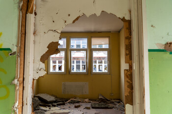 >Witaj w krainie, w której obcy ginie