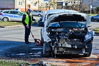 >Wypadek na skrzyżowaniu ul. Mazurskiej z al. Odrodzenia