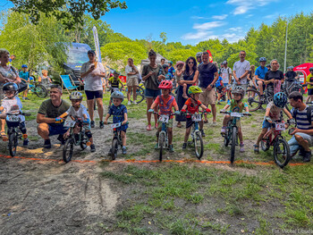 >Rowerzyści pokonali Truso MTB Race