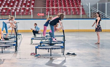>Wakacje z MOSiR: Trampoliny mają wzięcie