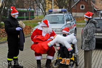 >Strażacki Mikołaj spełnia marzenia