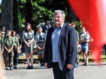 >Narody, które tracą pamięć, tracą niepodległość