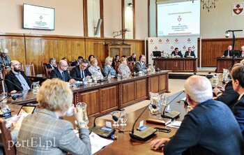 >Ciepło dla Elbląga. Dwa modele, co z nich wynika?