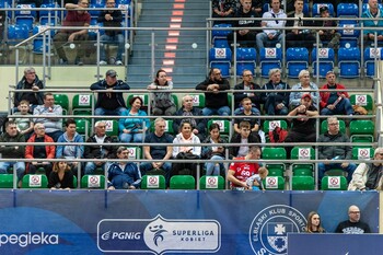 >Słabsza końcówka i przegrana Startu