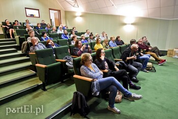 >Myślałem, że dotknę tylko budynków